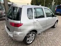 2005 Mazda 2 (Demio)