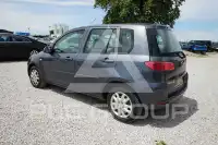 2005 Mazda 2