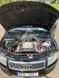 2005 Audi A8