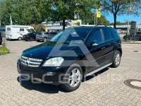 2005 Mercedes Benz ML 320