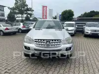 2005 Mercedes Benz ML 320