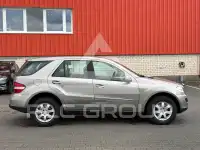 2005 Mercedes Benz ML 320