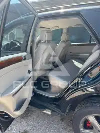 2005 Mercedes Benz ML 320