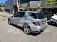 2005 Mercedes Benz ML 320