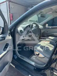 2005 Mercedes Benz ML 320