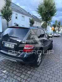 2005 Mercedes Benz ML 320