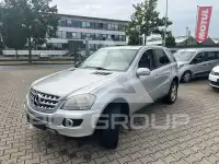 2005 Mercedes Benz ML 320