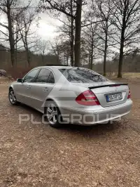 2005 Mercedes Benz E 320