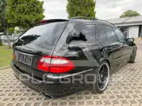 2005 Mercedes Benz E 320