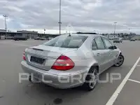 2005 Mercedes Benz E 320