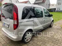 2005 Mercedes Benz Viano