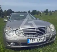 2005 Mercedes Benz 320