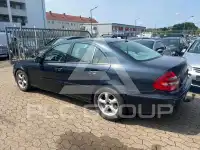 2005 Mercedes Benz E 280