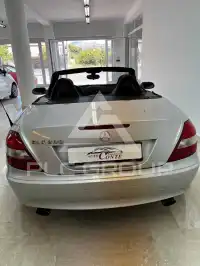 2005 Mercedes Benz SLK 200