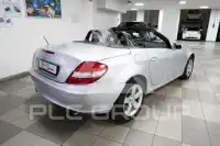 2005 Mercedes Benz SLK 200