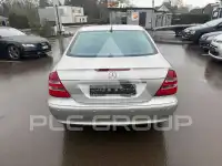 2005 Mercedes Benz E 50