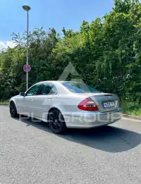 2005 Mercedes Benz E 350