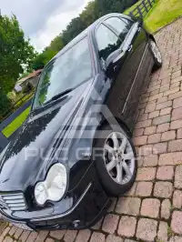 2005 Mercedes Benz C 320