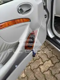 2005 Mercedes Benz CLK 320