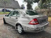 2005 Mercedes Benz C 220