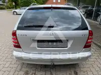 2005 Mercedes Benz C 220