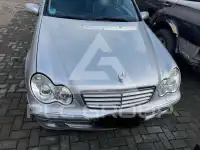 2005 Mercedes Benz C 220