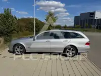 2005 Mercedes Benz E 200