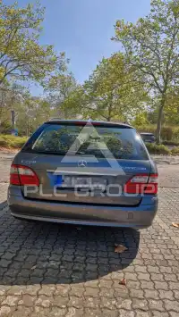2005 Mercedes Benz E 200
