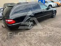 2005 Mercedes Benz E 200