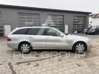 2005 Mercedes Benz E 200