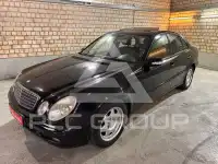 2005 Mercedes Benz E 200
