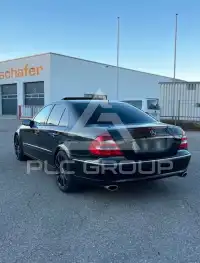 2005 Mercedes Benz E 200