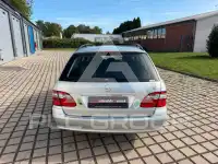 2005 Mercedes Benz E 200