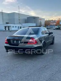 2005 Mercedes Benz E 200