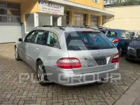 2005 Mercedes Benz E 200