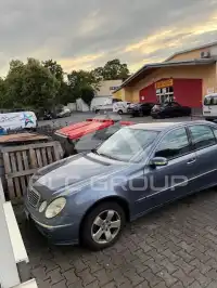 2005 Mercedes Benz E 200