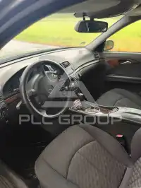 2005 Mercedes Benz E 200