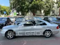 2005 Mercedes Benz E 200