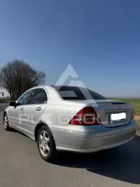 2005 Mercedes Benz C 200