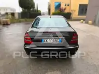 2005 Mercedes Benz E 220