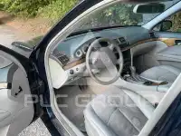 2005 Mercedes Benz E 220