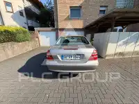 2005 Mercedes Benz E 220
