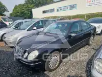 2005 Mercedes Benz E 220