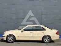 2005 Mercedes Benz E 220