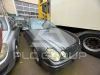 2005 Mercedes Benz E 220
