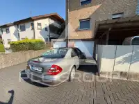 2005 Mercedes Benz E 220