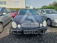 2005 Mercedes Benz E 220