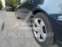 2005 Mercedes Benz E 220