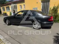 2005 Mercedes Benz E 220
