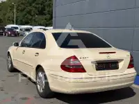 2005 Mercedes Benz E 220